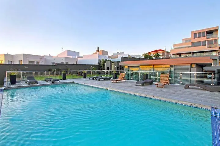 Infinity Oceanview 303A Apartment Bloubergstrand 0*,